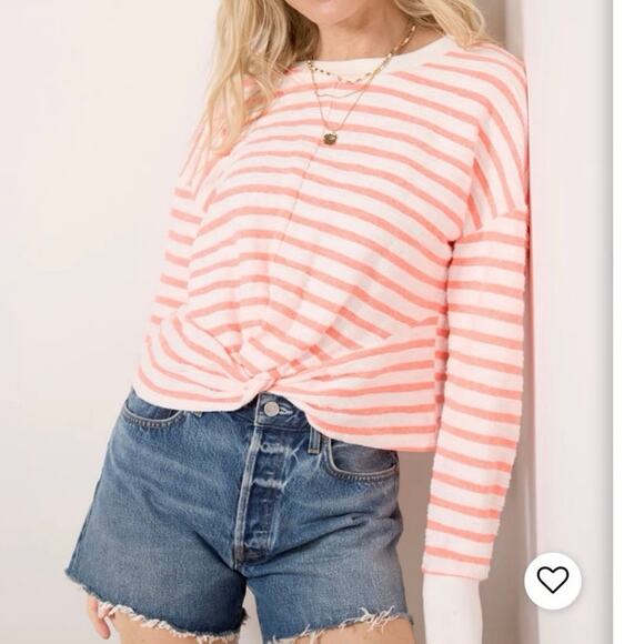 Evereve Tops - Evereve Noah Stripe Sweatshirt Neon Coral White Size Large L Long Sleeve Twist